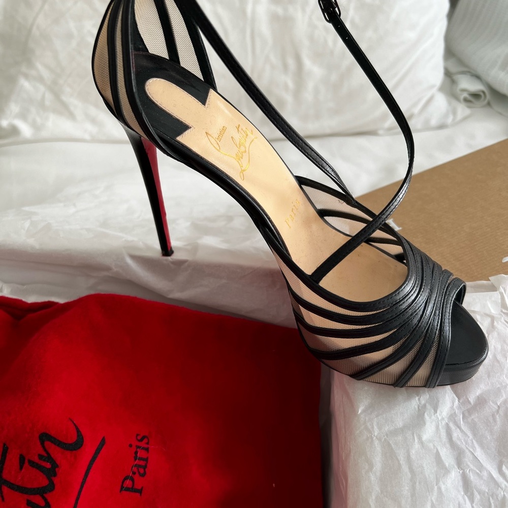 ❤️ Christian Louboutin, beautiful, shoes! ❤️